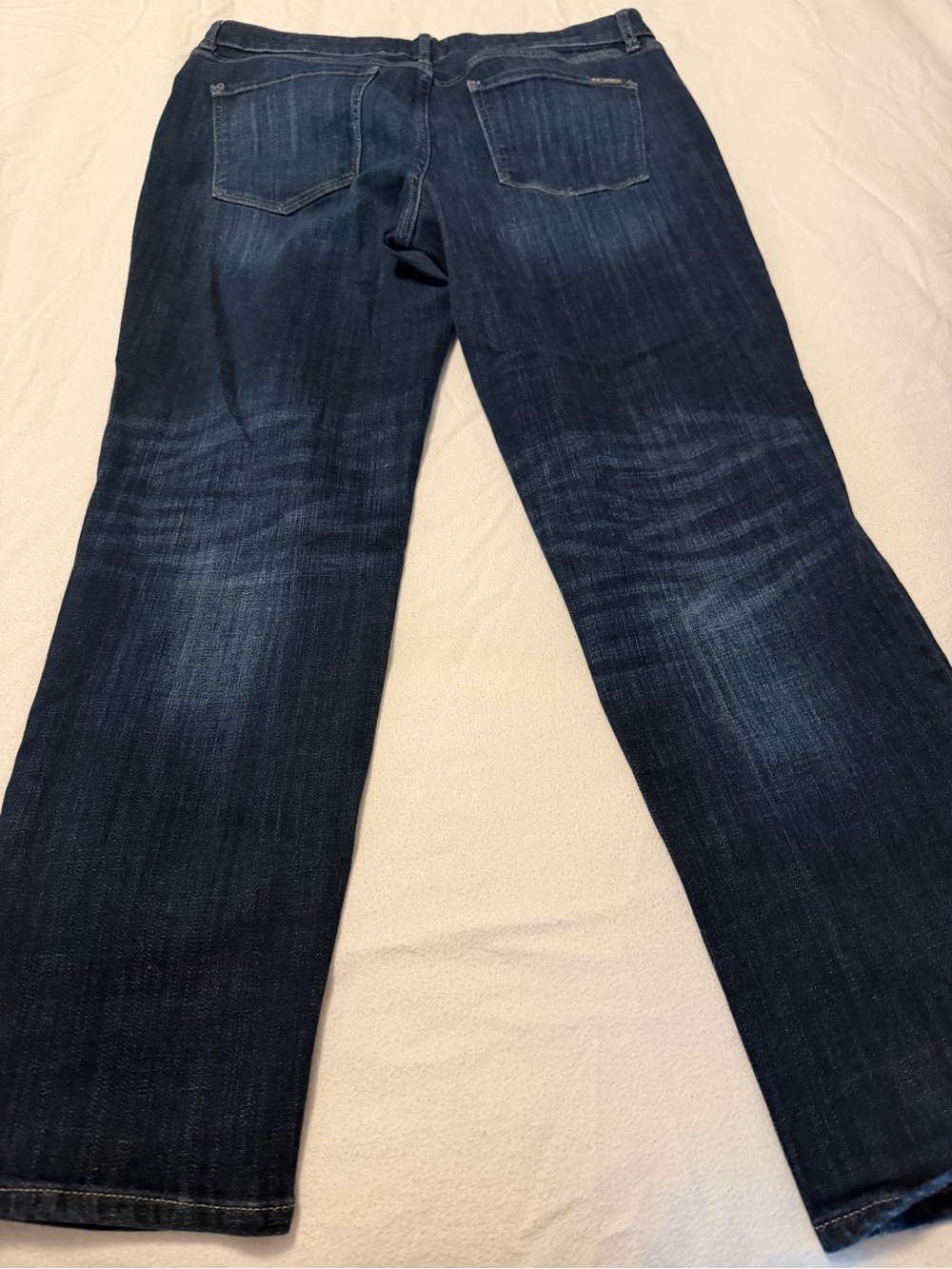 White House Black Market Women's Dark Blue Boyfriend Jeans - Picture 2 of 3